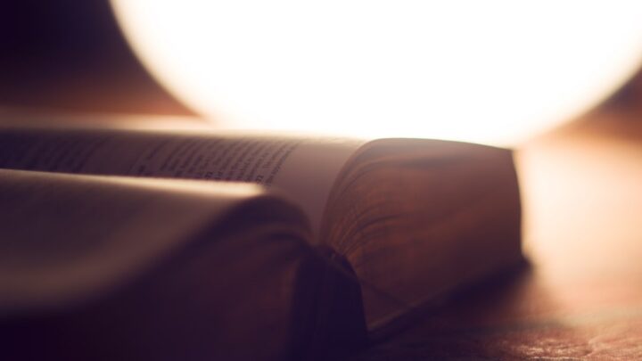 Versets Bible sur l&rsquo;Espoir et la Confiance : 10 Promesses