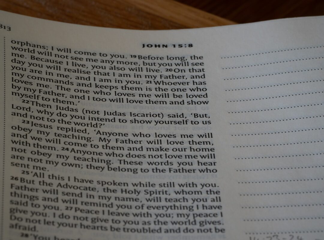 Comment prier pour ses enfants selon la Bible