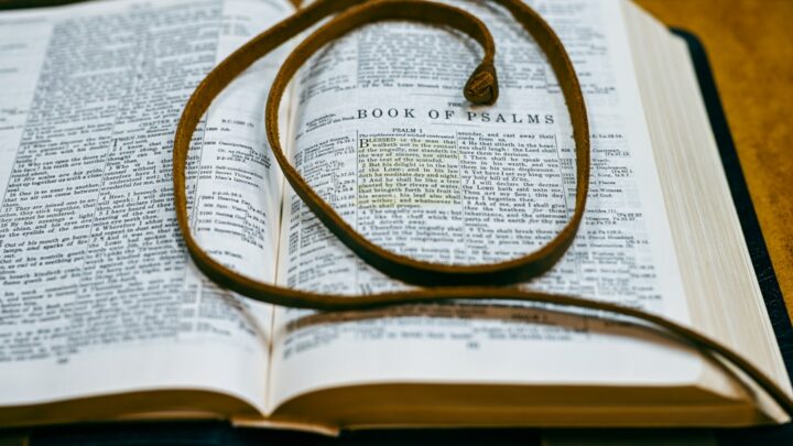 Évangile de Matthieu : comprendre ce livre essentiel